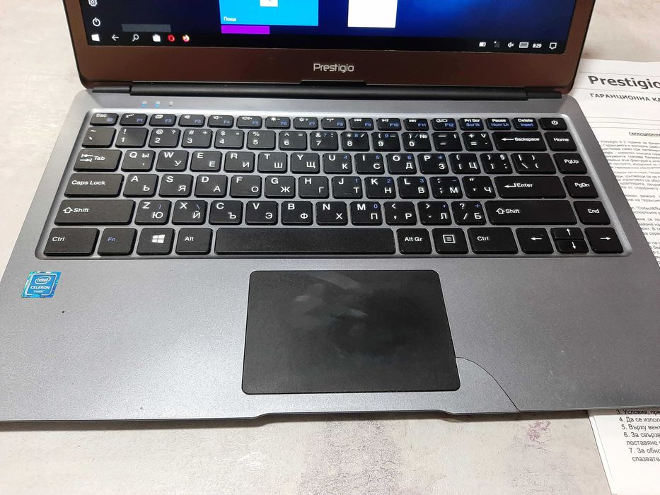 Лаптоп Prestigio 133S .Win 10,