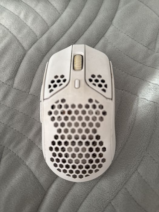 Мышка HyperX Pulsefire haste wireless