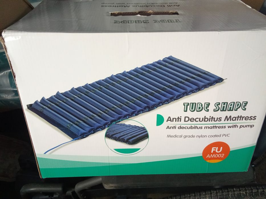 Продам матрас противопролежный надувной с насосом