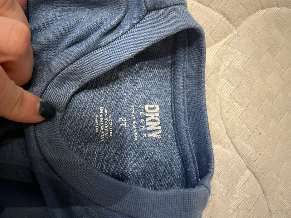 Compleu sport DKNY, 2 ani
