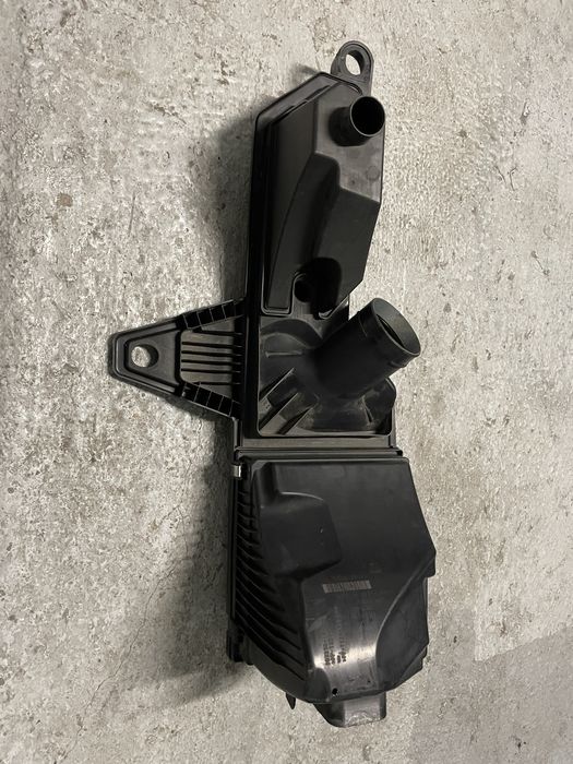 Carcasa Filtru Aer Bmw F20 F21 F30 F31 F32 F33 F34 F25 Etc. 2.0 D
