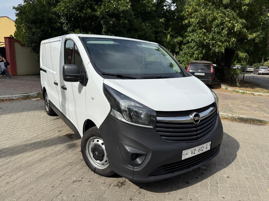 Opel Vivaro Renaut Trafic mod 2017/Navi,Clima,Senzori full 220mii km!