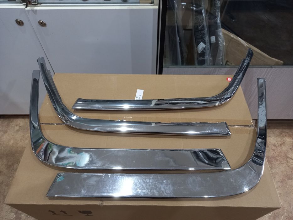 Сабля бампера Мерседес 124, 202, 210