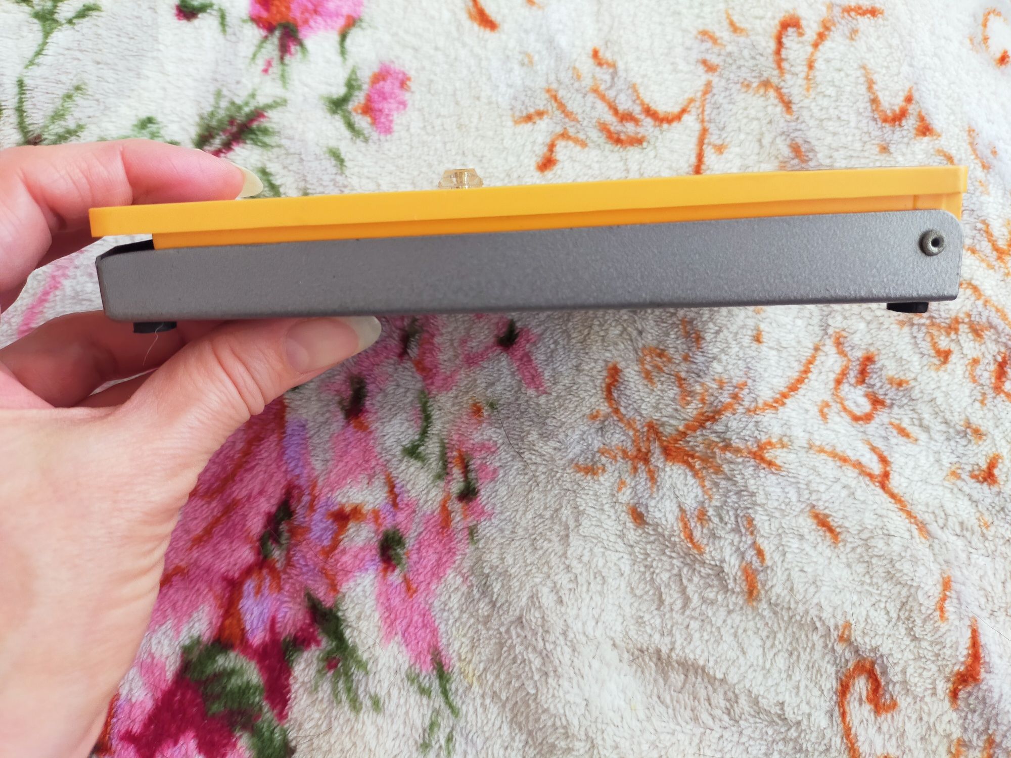 Продам записную металлическую книжку СССР.