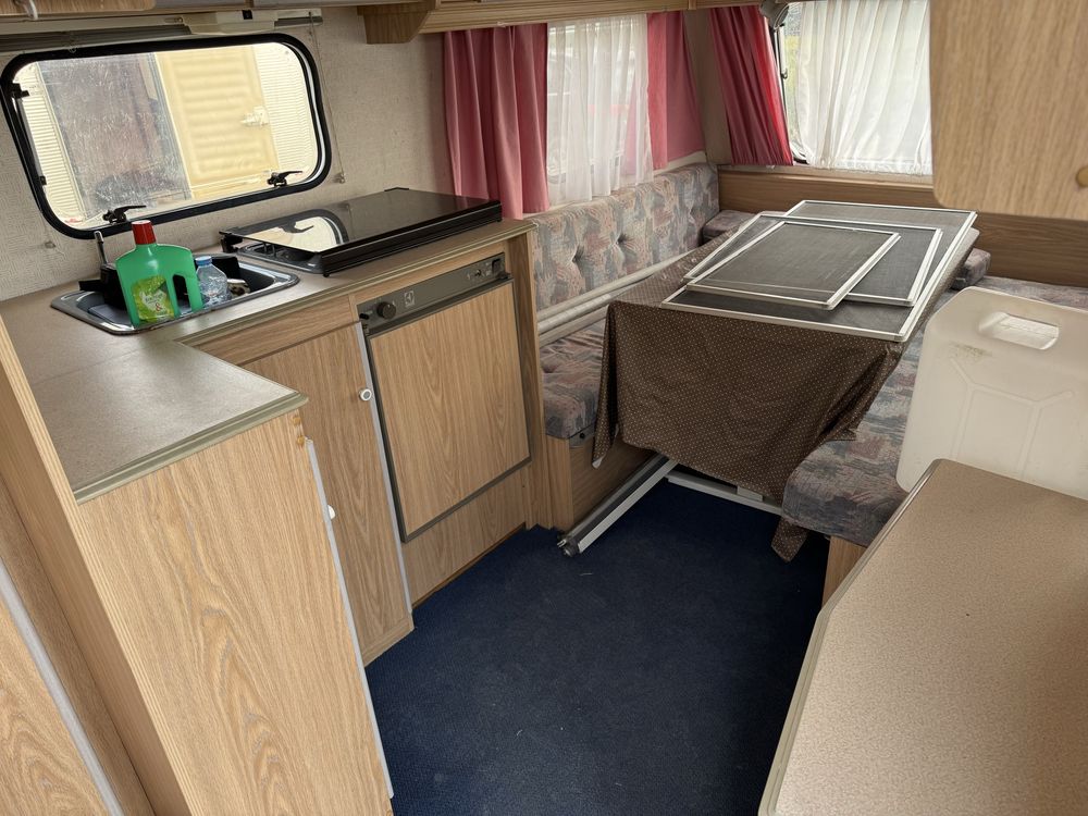 Rulotă Caravană Sterckeman Fjord 390 M cu toaletă și acte
