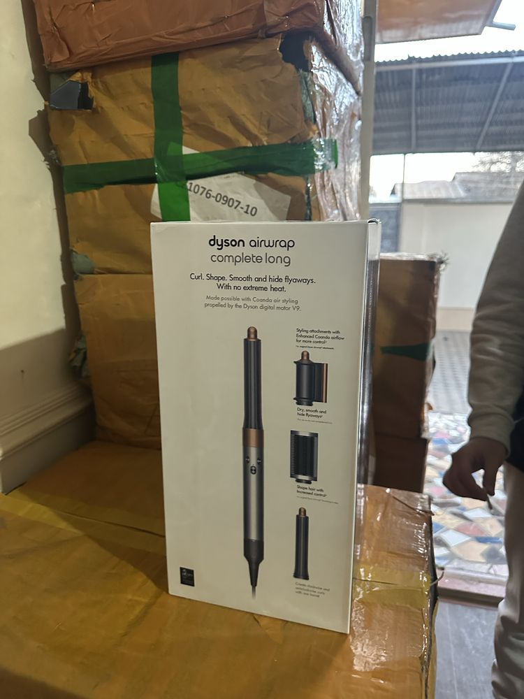 Dyson Airwrap completely long