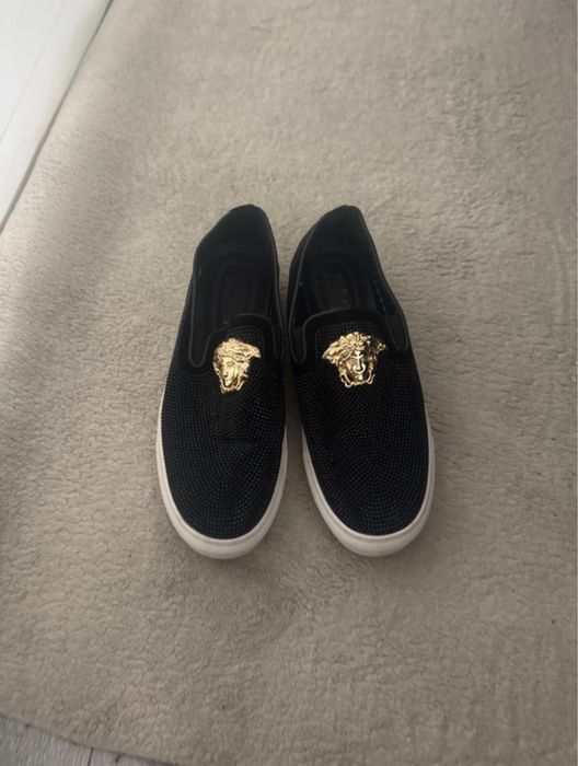 Pantofi eleganti