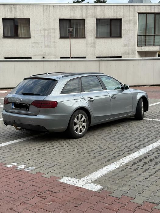 Audi A4 B8 2.0 diesel automat 2010
