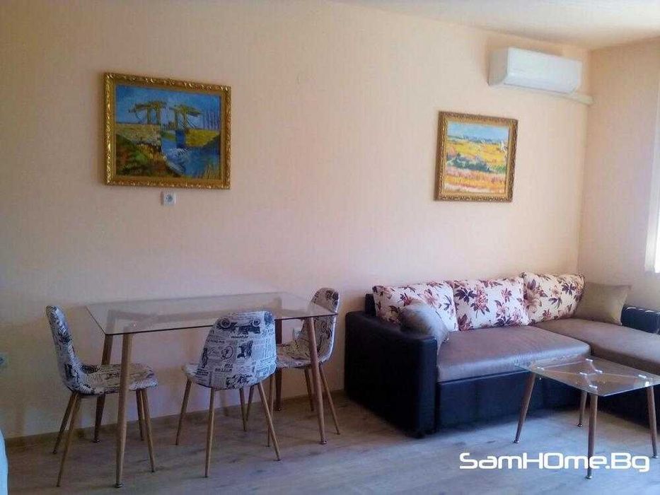 Дава се под наем Двустаен апартамент в Варна, Център - 55 кв.м за 500 € - Снимка #1