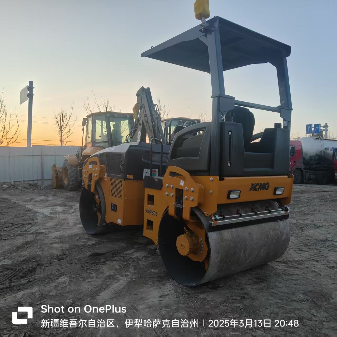 Каток 6 тонн xcmg xmr603