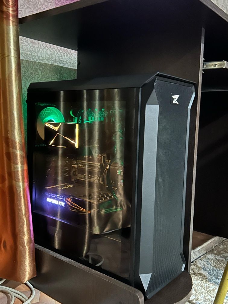 Продам мощный игровой компьютер