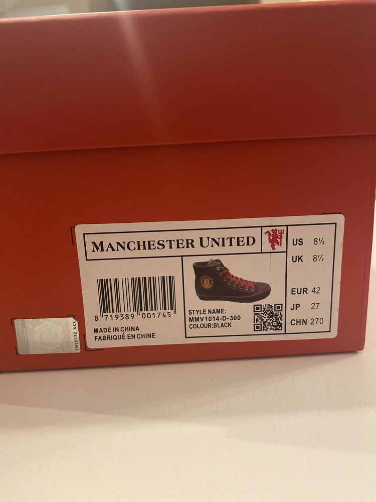 Manchester United Cliff