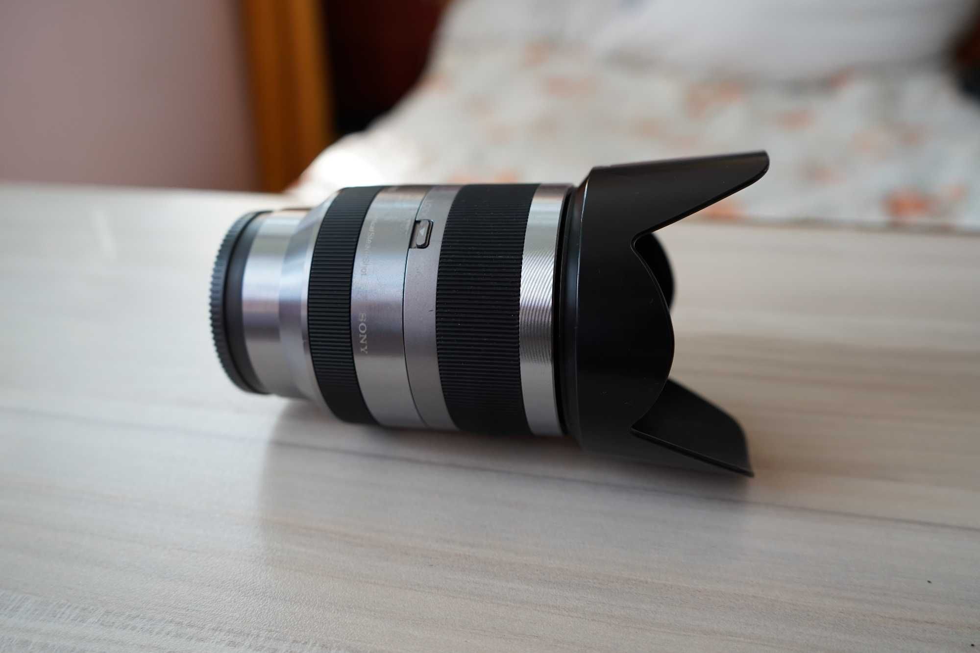 Sony A6100 + 16-50mm