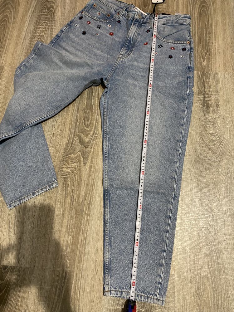 Дънки Tommy Jeans 30/30 размер