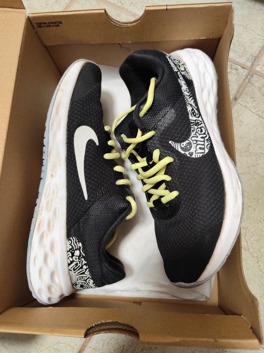 Маратонки Nike revolution 6 NN JP