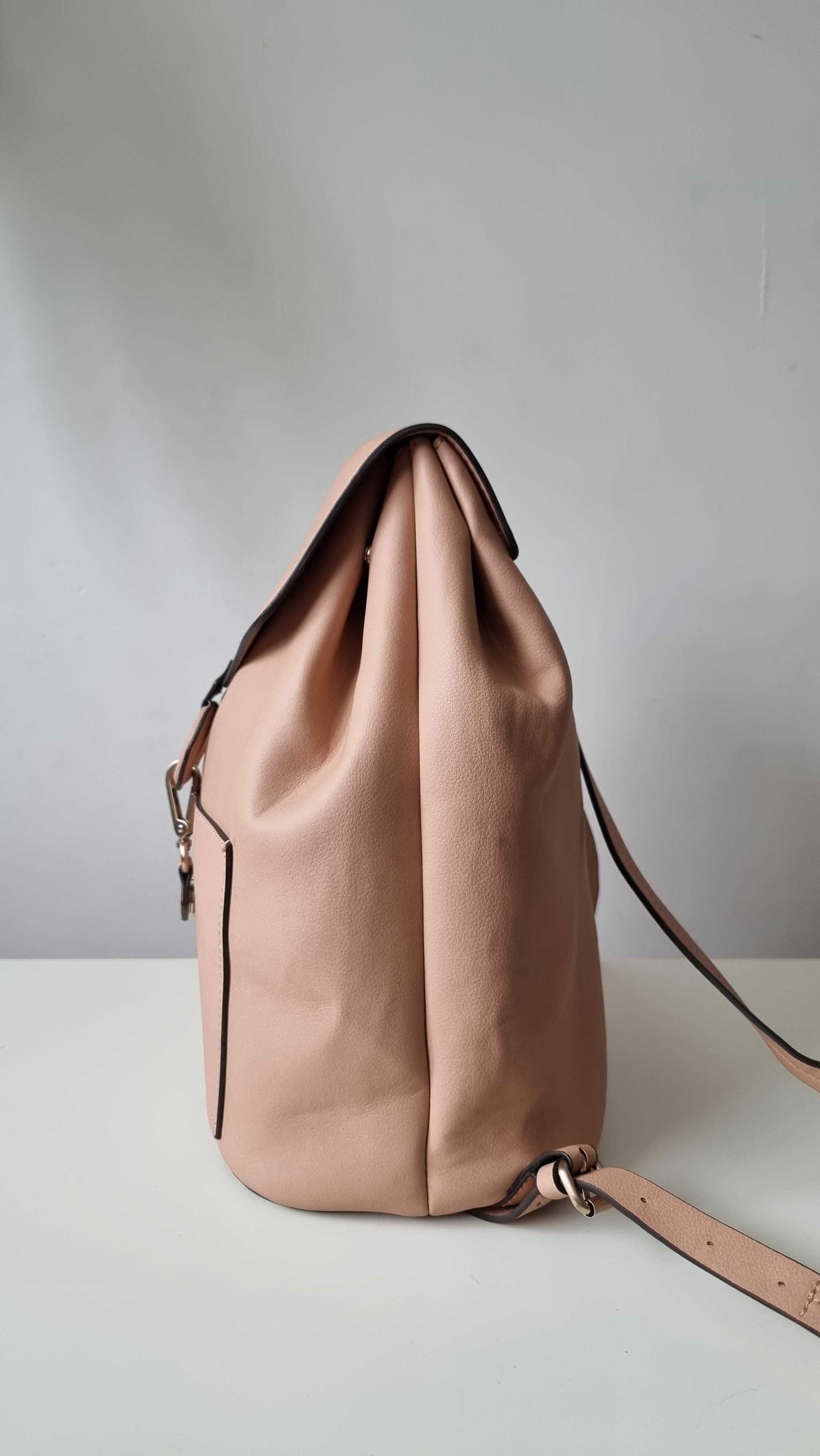 НОВА Кожена раница ZARA