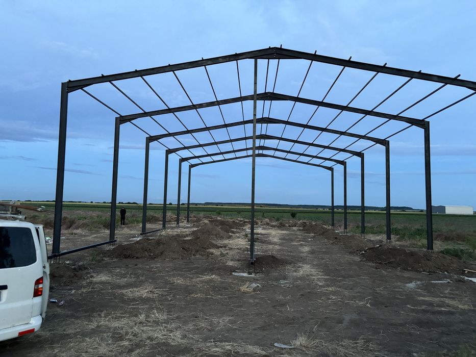 STRUCTURA METALICA 14x25x4H producator de hale metalice