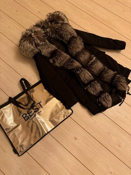 Parca cu blana de vulpe(impermeabila)