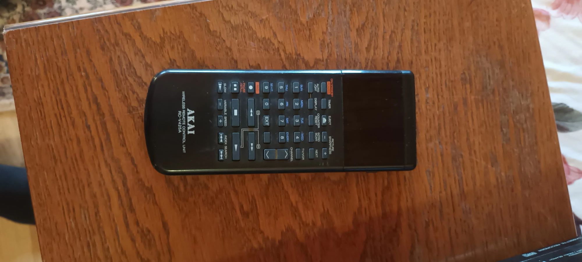Videorecorder Akai impecabil,funcțional cu telecomanda