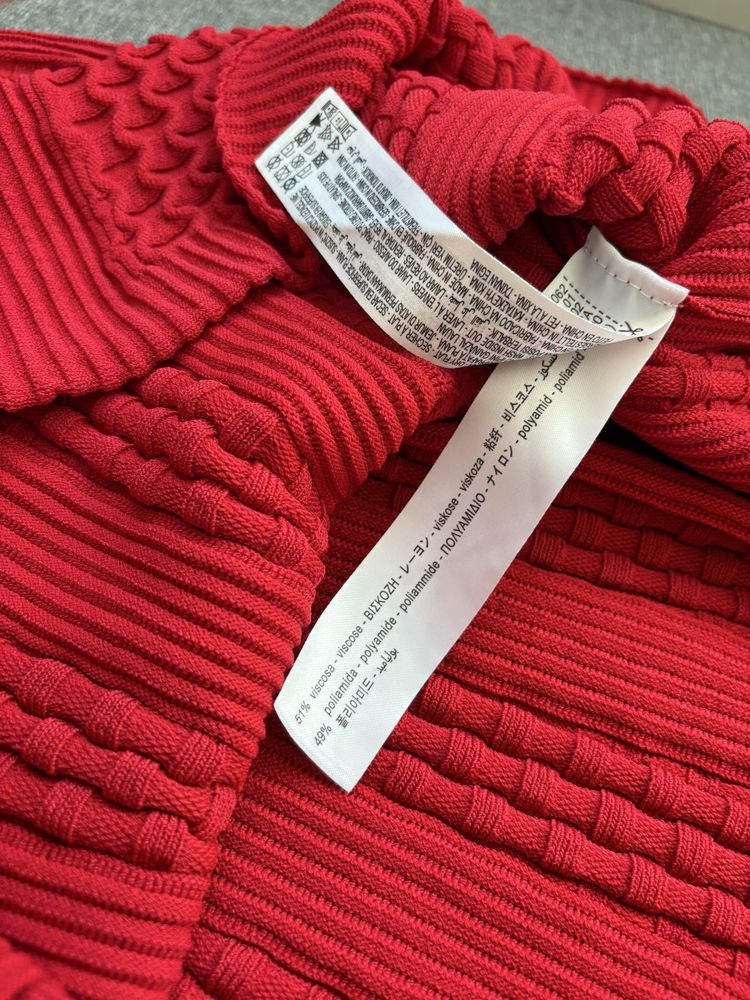 Кокетна рокля Zara, размер С