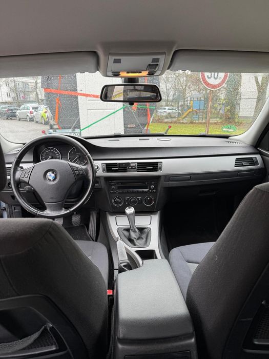 Vând BMW 320i  E91, 2007