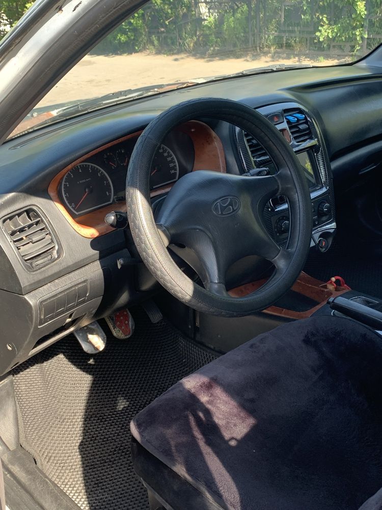 hyundai sonata , возможно в рассрочку