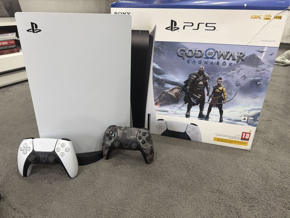 PlayStation 5 God of War + 5 Jocuri + 2 Controllere + Stație Încărcare