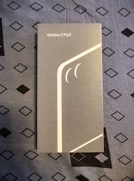 Samsung Galaxy Z Flip 7 512GB