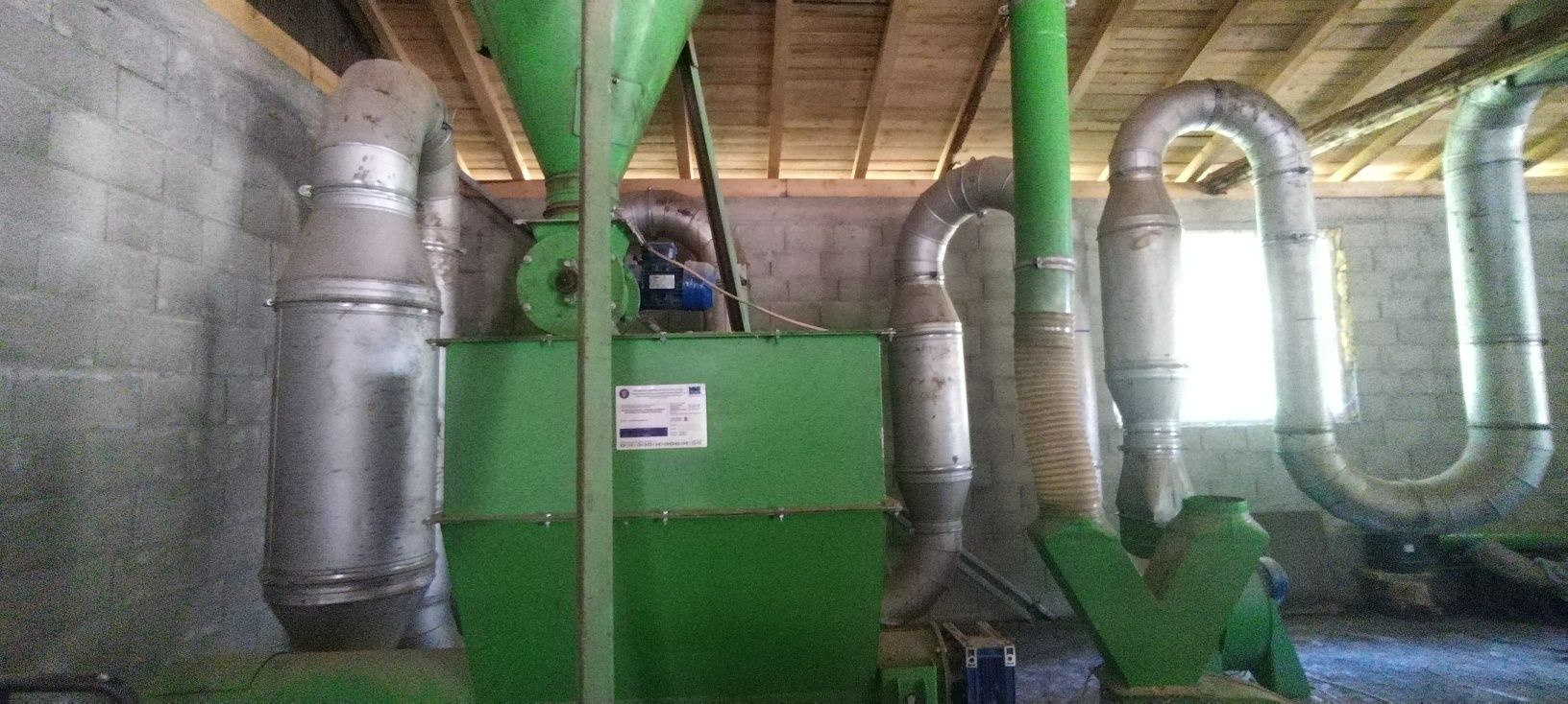 Linie completa PELETI si BRICHETE - 1 tona pe ora
