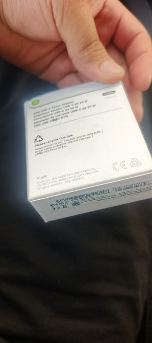 Зарядка для Айфона оригинал