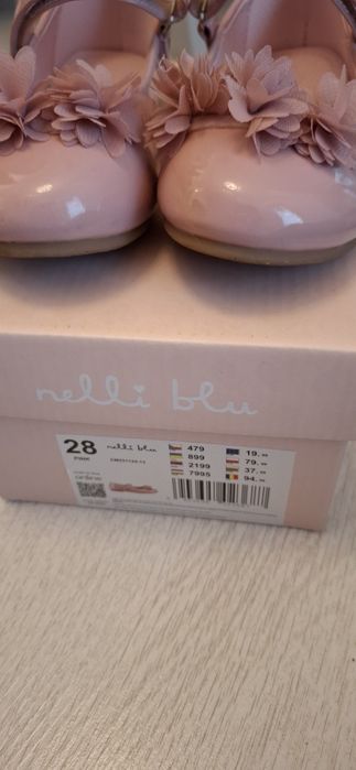 Pantofi de lac marimea 28