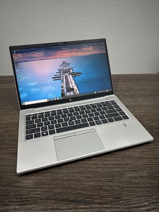мощный 8-ми ядерный i5 ноутбук Hp EliteBook 840 G7