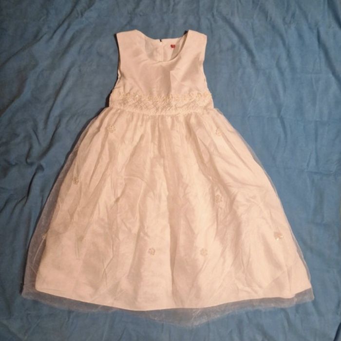 Rochiță albă mărimea 134