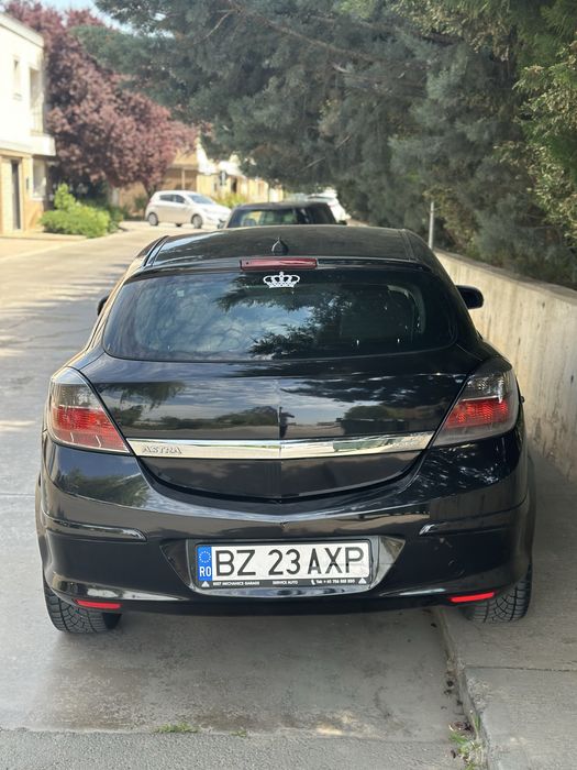 Vand/schimb Opel astra H GTC 1.9 150