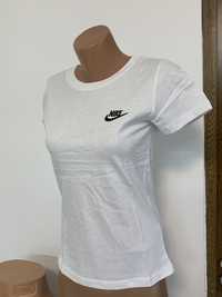Tricou Nike, femei