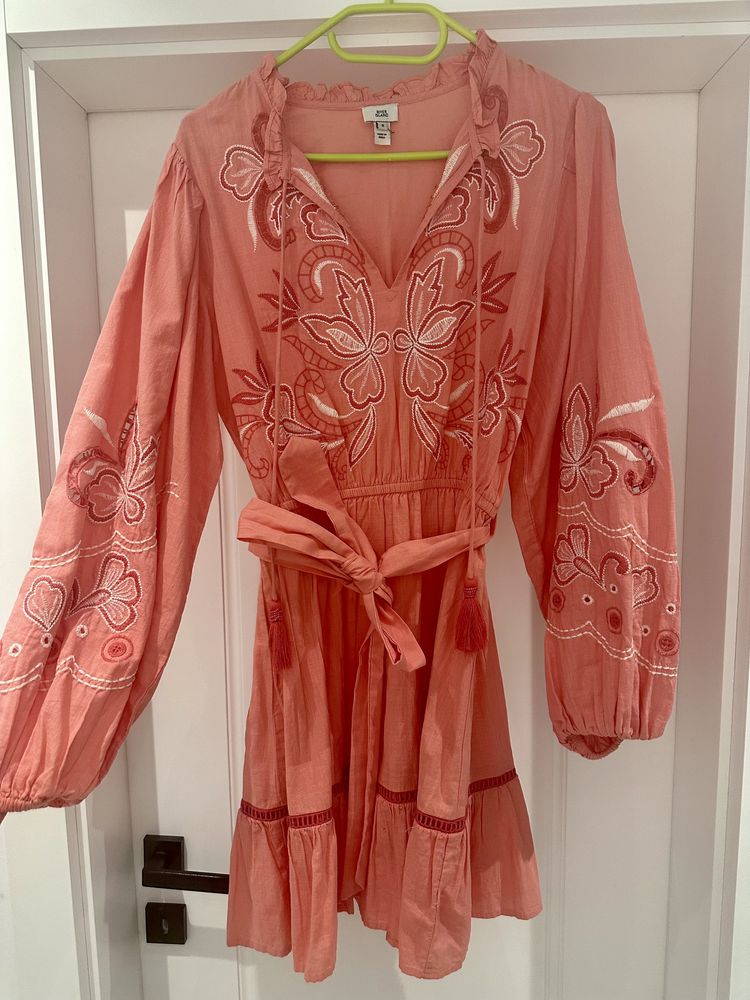 Рокля River Island