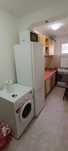 Închiriez apartament cu trei camere