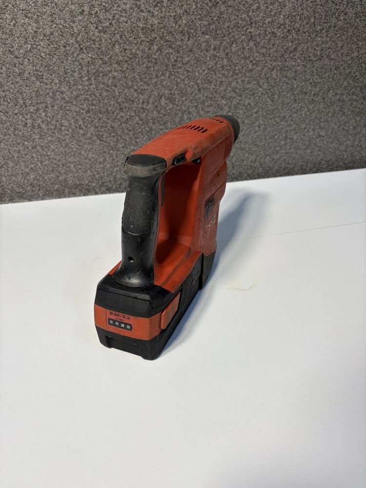 Rotopercutor Hilti TE 30 cu acumulator