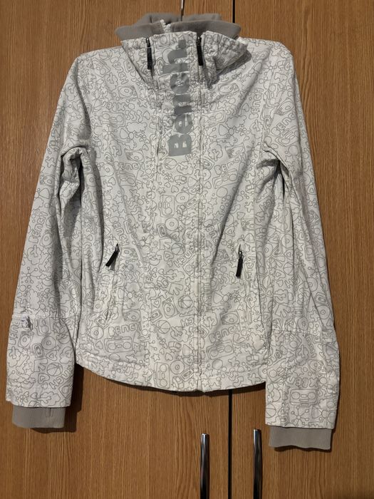 Jacheta Primavara Bench