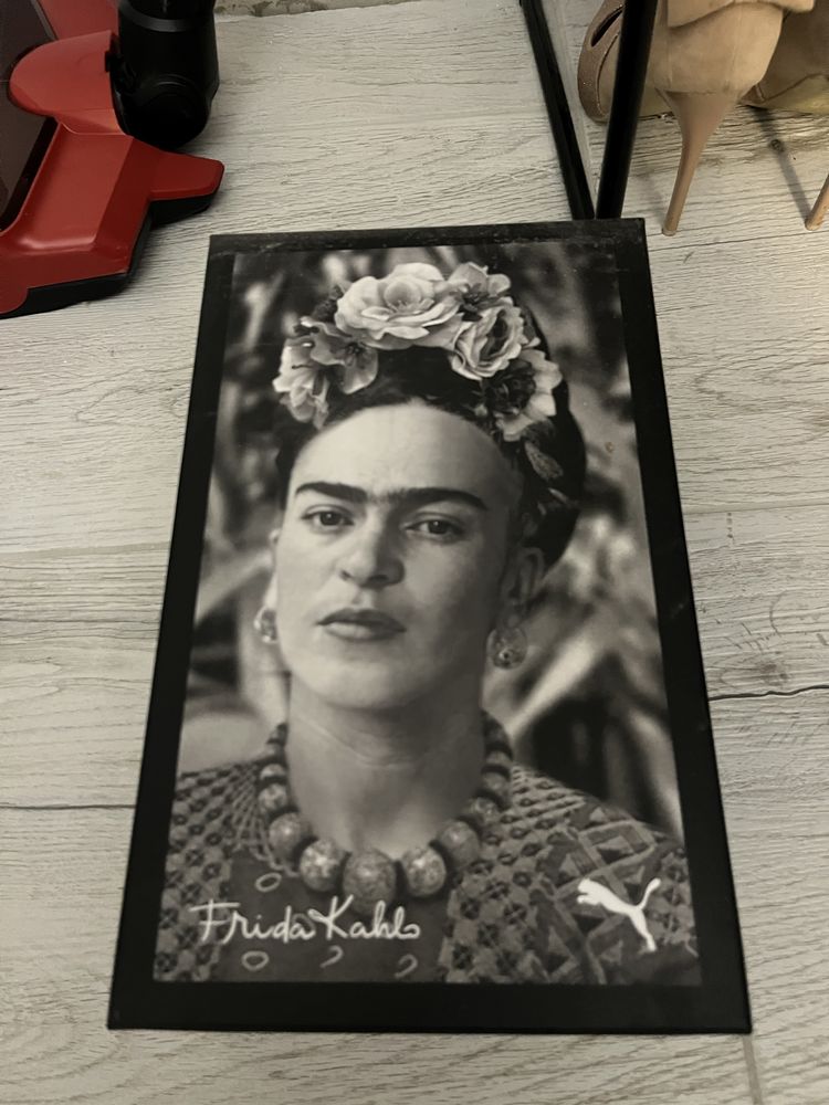 НОВИ Оргинални маратонки Puma Frida Kahlo