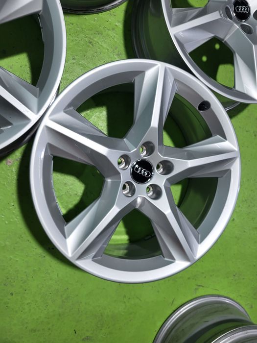 19 5x112 Audi q5 лети джанти 5х112 ауди A6