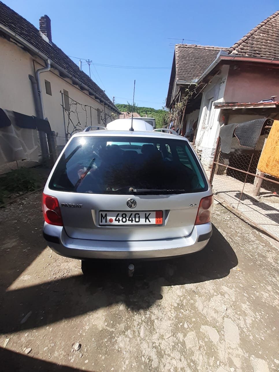 Mașina Volkswagen Passat