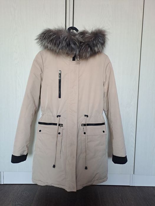 Зимняя женская куртка