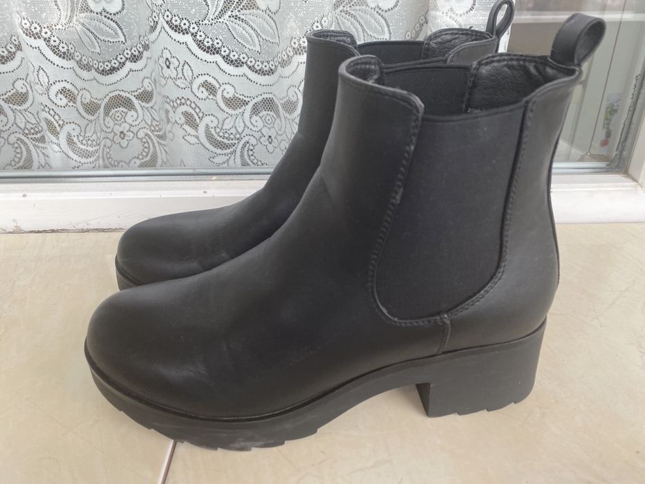 Нови дамски боти на about you 39 номер