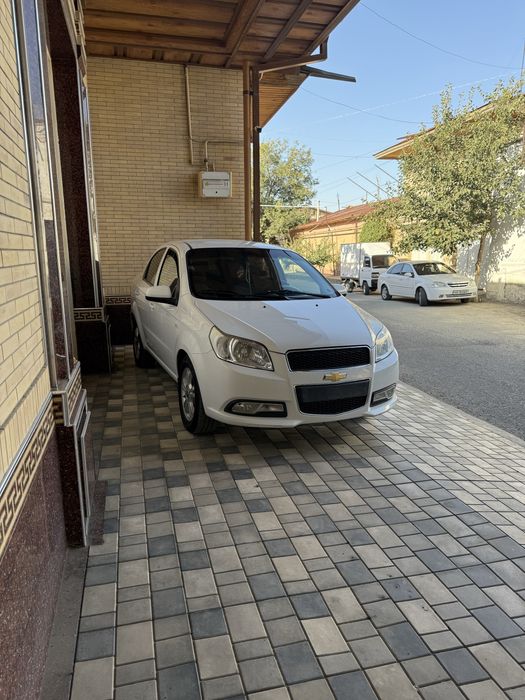 Srochno Sotiladi Nexia 3 A/T 2020