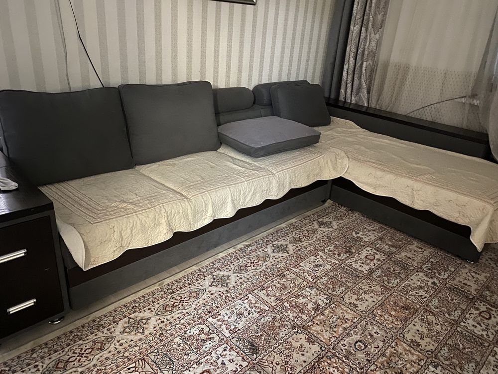 Продам угловой диван
