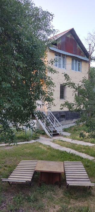 Сдам дачу посуточно на берегу горной реки