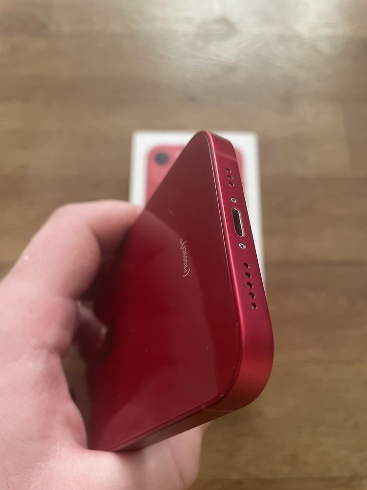 iPhone 13 - Red Products - 128 GB - Без забележки!