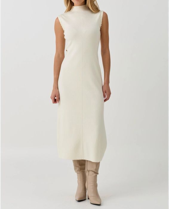 Трикотажные платья новые последние размеры