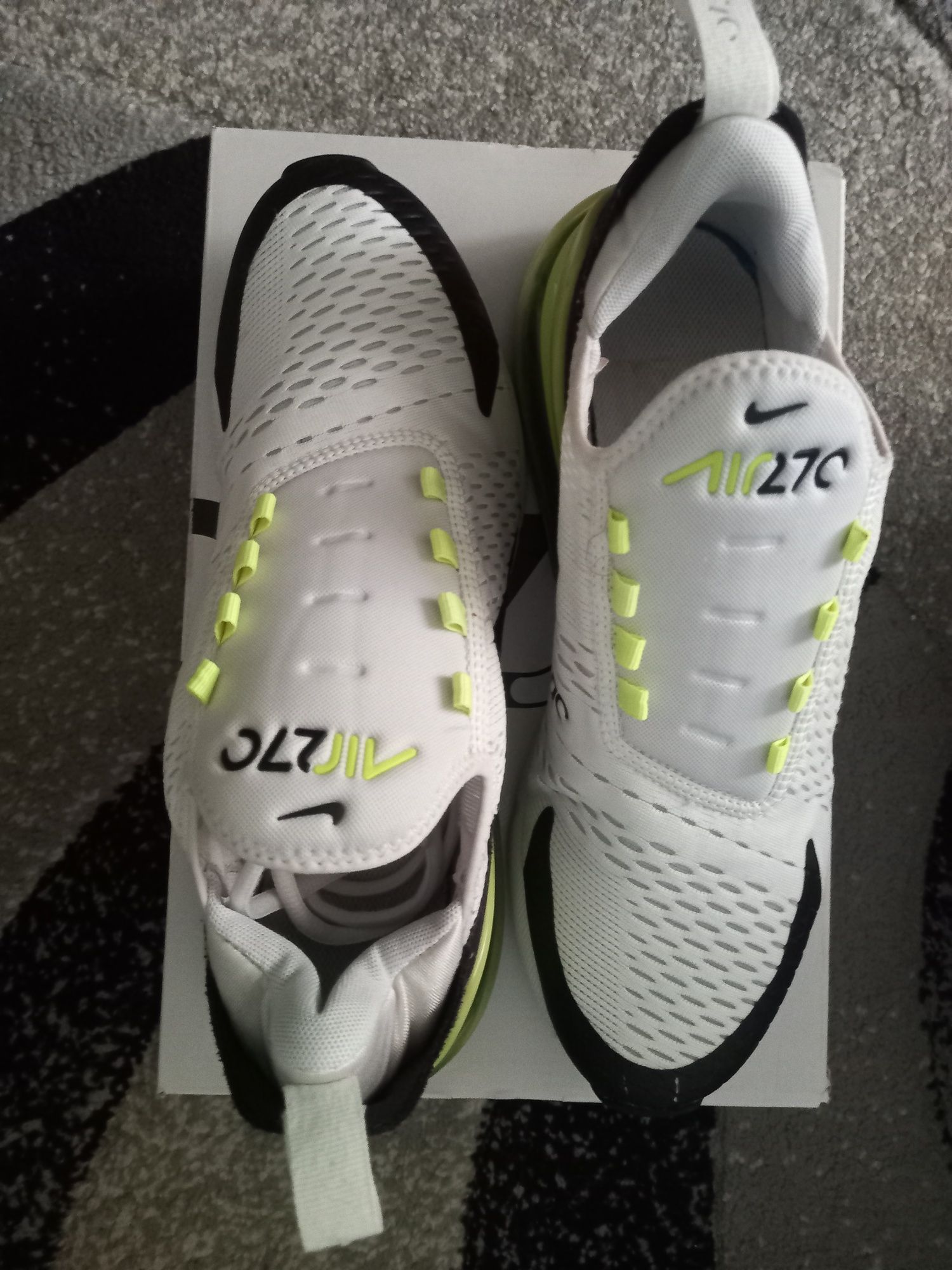 Nike air max 270